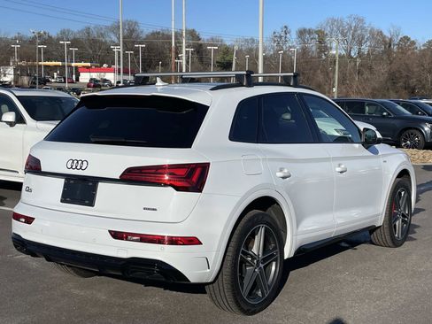 Certified 2024 Audi Q5 e Premium Plus w/ Premium Plus Package image 7