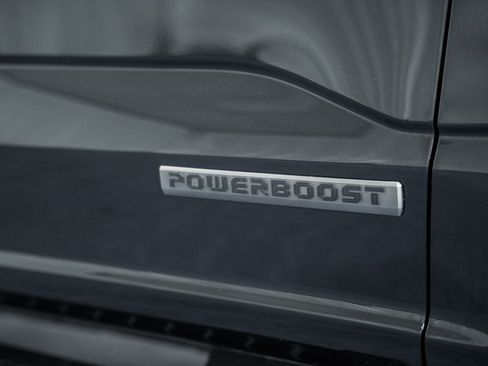 Certified 2025 Ford F150 Lariat w/ Equipment Group 502A High image 17