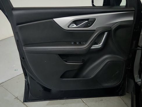 Used 2024 Chevrolet Blazer LT w/ LPO, Floor Liner Package FWD image 16