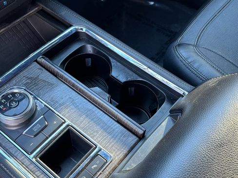 Used 2019 Ford Expedition Limited w/ Equipment Group 301A image 36