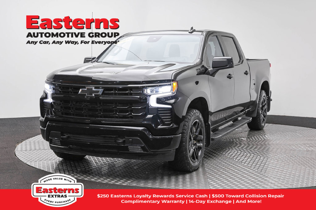Used 2024 Chevrolet Silverado 1500 RST w/ Z71 Off-Road Package AWD/4WD image 1