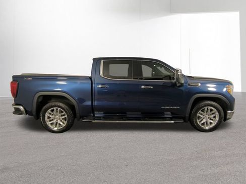 Used 2021 GMC Sierra 1500 SLT w/ SLT Premium Plus Package AWD/4WD image 39