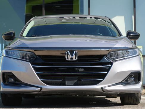 Used 2022 Honda Accord Sport Special Edition image 3