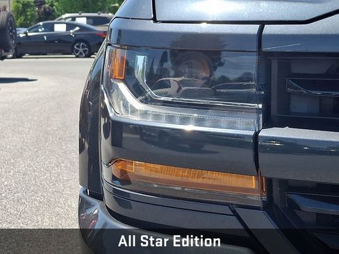 Used 2018 Chevrolet Silverado 1500 LT w/ All Star Edition AWD/4WD image 11