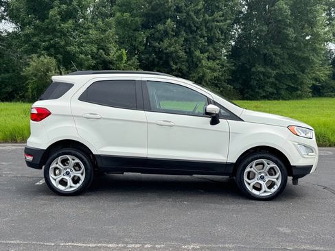 Certified 2022 Ford EcoSport SE w/ SE Appearance Package AWD/4WD image 7