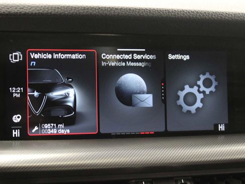 Used 2022 Alfa Romeo Stelvio Veloce image 28