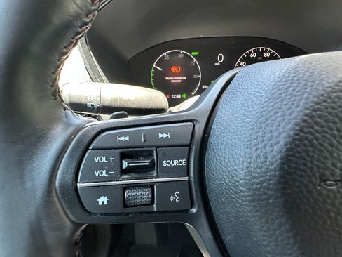 Used 2024 Honda CR-V Sport image 25