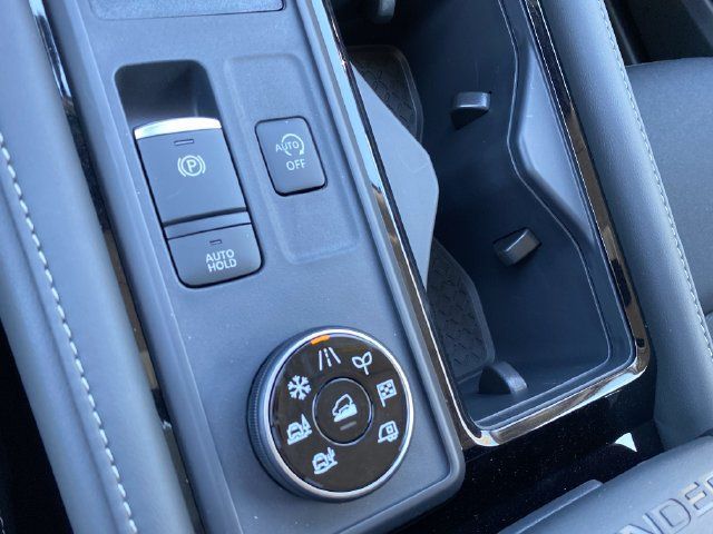 New 2026 Nissan Pathfinder SV AWD/4WD image 20