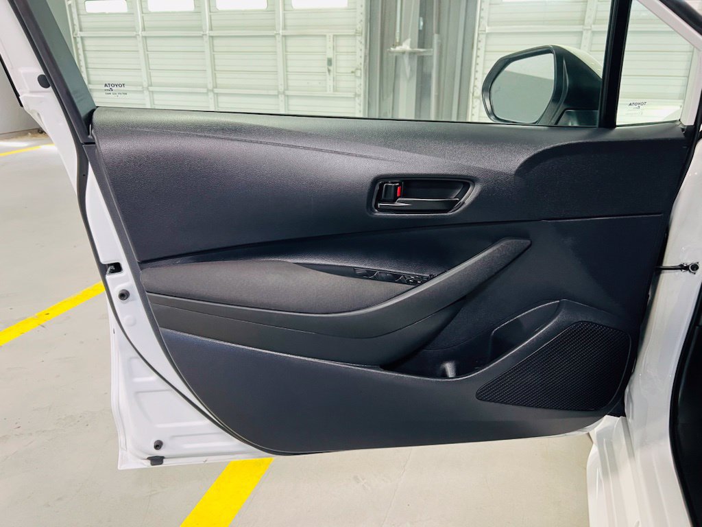 Used 2026 Toyota Corolla LE FWD image 23