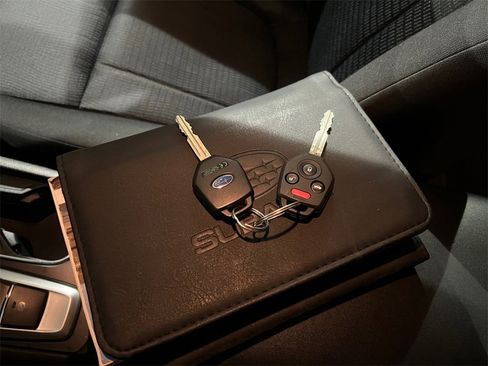 Used 2023 Subaru Ascent 8-Passenger image 44