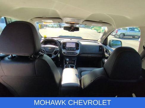 Used 2022 Chevrolet Colorado ZR2 AWD/4WD image 19