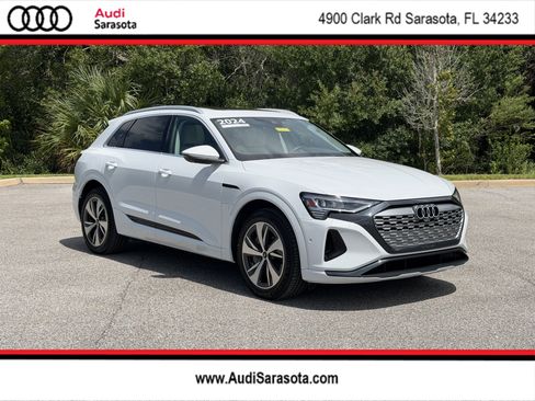 Used 2024 Audi Q8 e-tron Premium Plus w/ Premium Plus Package AWD/4WD image 1