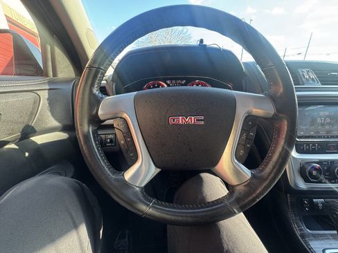 Used 2013 GMC Acadia SLT image 36