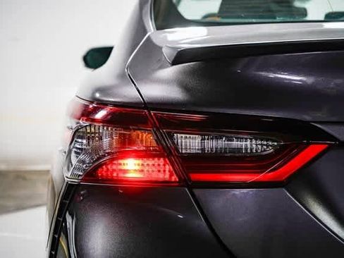 Certified 2023 Toyota Camry SE w/ Convenience Package image 10