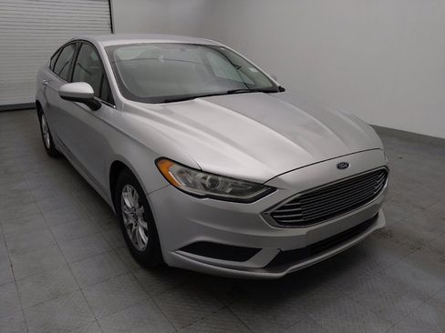 Used 2018 Ford Fusion S image 13
