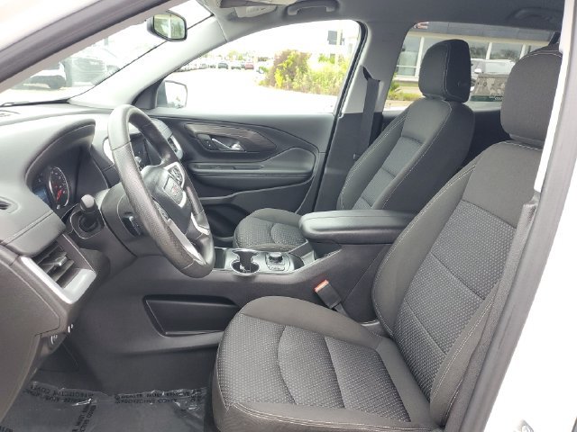 Used 2024 GMC Terrain SLE w/ Driver Convenience Package AWD/4WD image 10