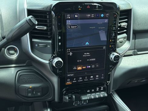 New 2026 RAM 2500 Big Horn AWD/4WD image 22