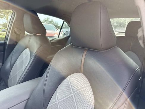 Used 2018 Toyota Camry image 24