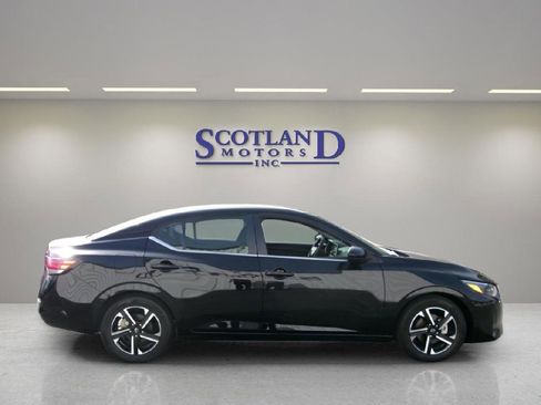 Used 2024 Nissan Sentra SV FWD image 5