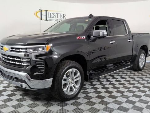 Used 2025 Chevrolet Silverado 1500 LTZ w/ LTZ Premium Package image 4