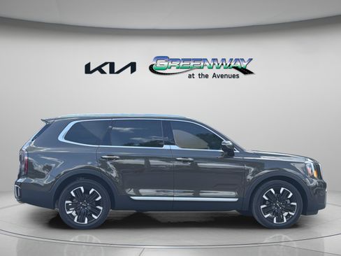Used 2024 Kia Telluride SX Prestige AWD/4WD image 7