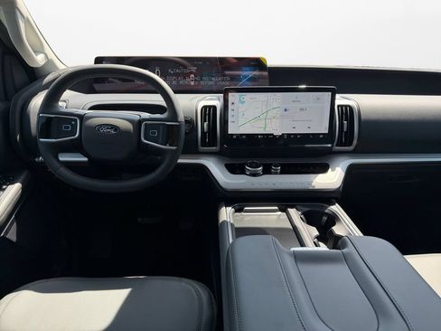 New 2026 Ford Expedition Max Active AWD/4WD image 12