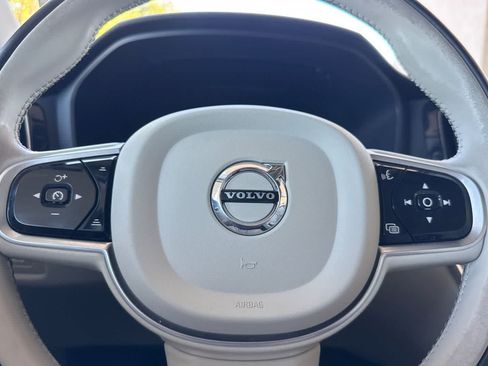 Used 2019 Volvo S60 T6 Momentum w/ Premium Package AWD/4WD image 25