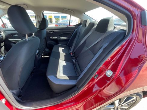 Used 2025 Nissan Versa SV image 25