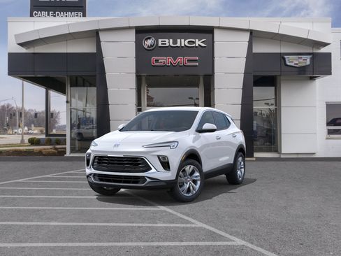 New 2026 Buick Encore GX Preferred w/ Comfort Package AWD/4WD image 22