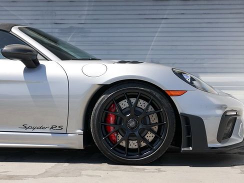 Certified 2024 Porsche 718 Boxster Spyder RS RWD image 10