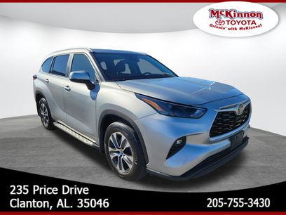 Used 2024 Toyota Highlander XLE