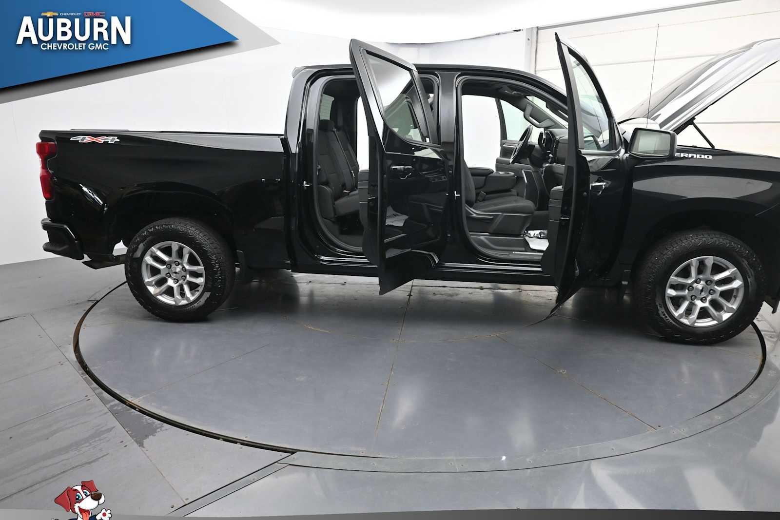 Used 2023 Chevrolet Silverado 1500 RST AWD/4WD image 41
