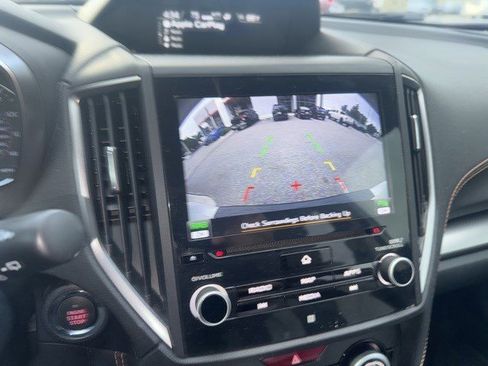 Used 2022 Subaru Crosstrek 2.5i Limited w/ Moonroof Package 2 image 3