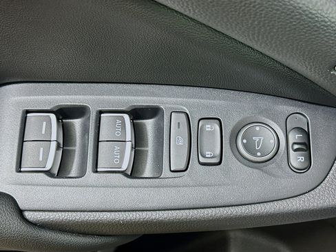 Used 2019 Honda Accord Touring image 15