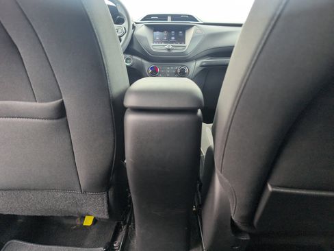 Certified 2023 Chevrolet TrailBlazer LT FWD image 30