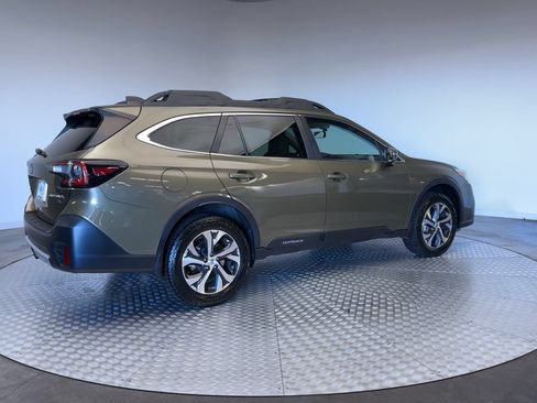 Used 2020 Subaru Outback Limited XT w/ Popular Package #2 AWD/4WD image 8