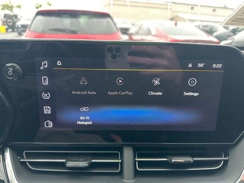 Used 2025 Chevrolet Trax RS w/ Driver Confidence Package image 12