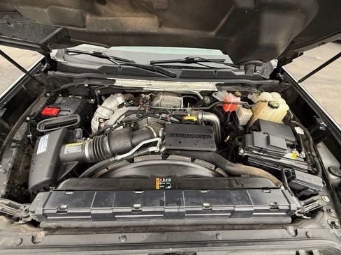 Used 2020 Chevrolet Silverado 2500 LTZ w/ LTZ Plus Package image 25