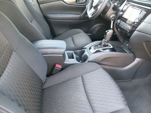 Used 2020 Nissan Rogue S AWD/4WD image 25