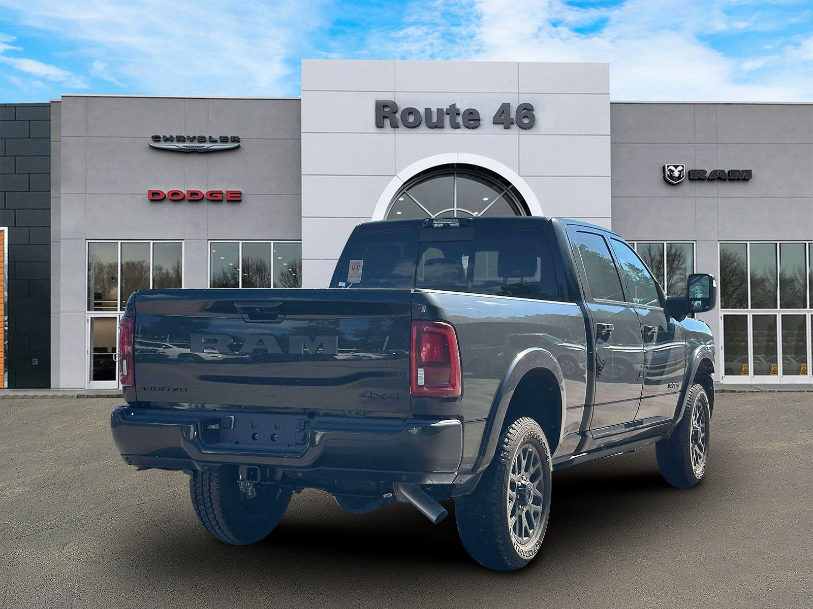 Used 2025 RAM 2500 Limited AWD/4WD image 5