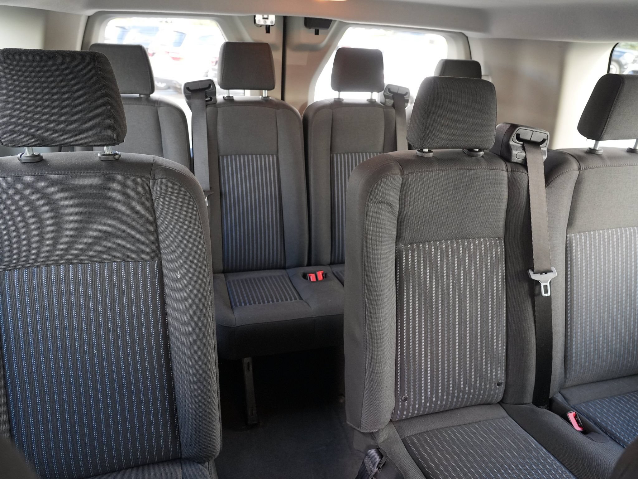 Used 2018 Ford Transit 350 XL RWD image 25