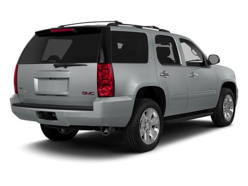 Used 2014 GMC Yukon SLT w/ SLT-2 Equipment Package AWD/4WD image 5