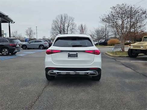 Used 2025 Mercedes-Benz GLC 300 4MATIC image 7