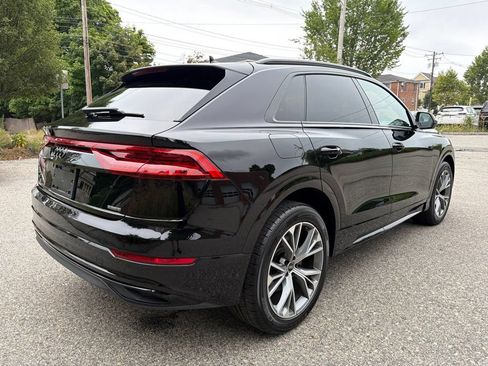 Used 2021 Audi Q8 Premium w/ Black Optic Package AWD/4WD image 6