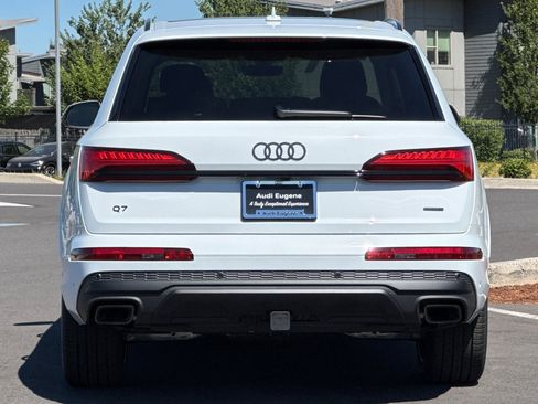 Used 2025 Audi Q7 3.0T Premium Plus image 4