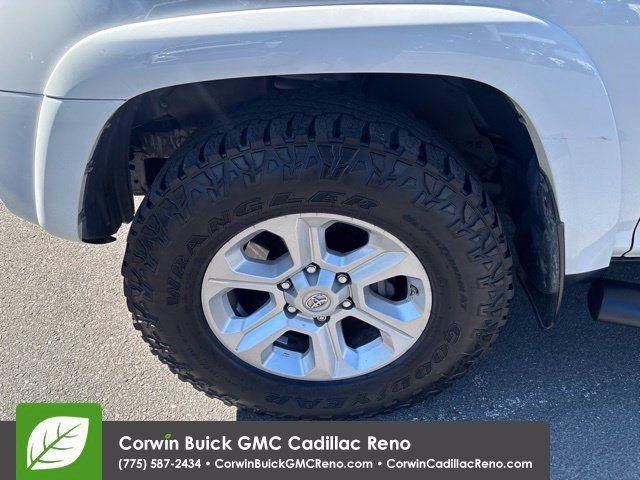 Used 2017 Toyota 4Runner SR5 Premium AWD/4WD image 42
