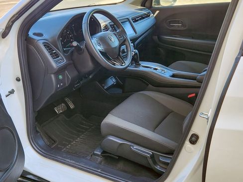 Used 2022 Honda HR-V Sport image 22