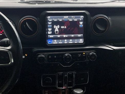 Used 2021 Jeep Gladiator Mojave AWD/4WD image 7