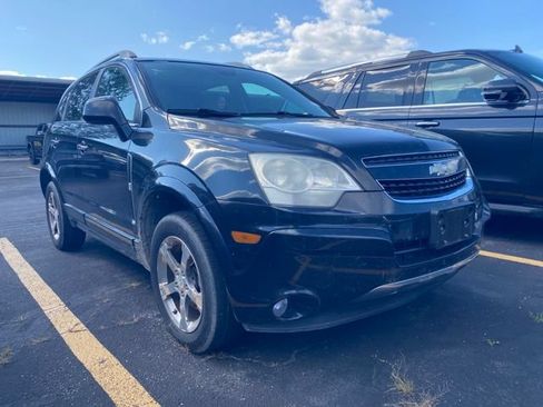 Used 2012 Chevrolet Captiva Sport LTZ AWD/4WD image 2