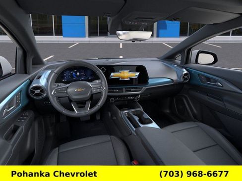 New 2026 Chevrolet Equinox EV LT image 15